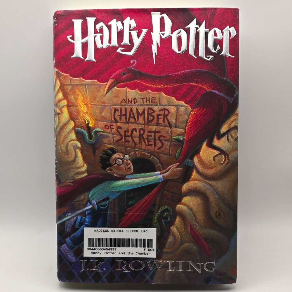 Harry Potter and the Chamber of Secrets J.K. Rowling 1st Ed 1999 HC Illus